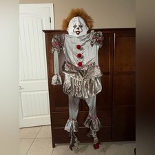 Halloween Tattered Pennywise Deluxe Costume - It Chapter Two Men