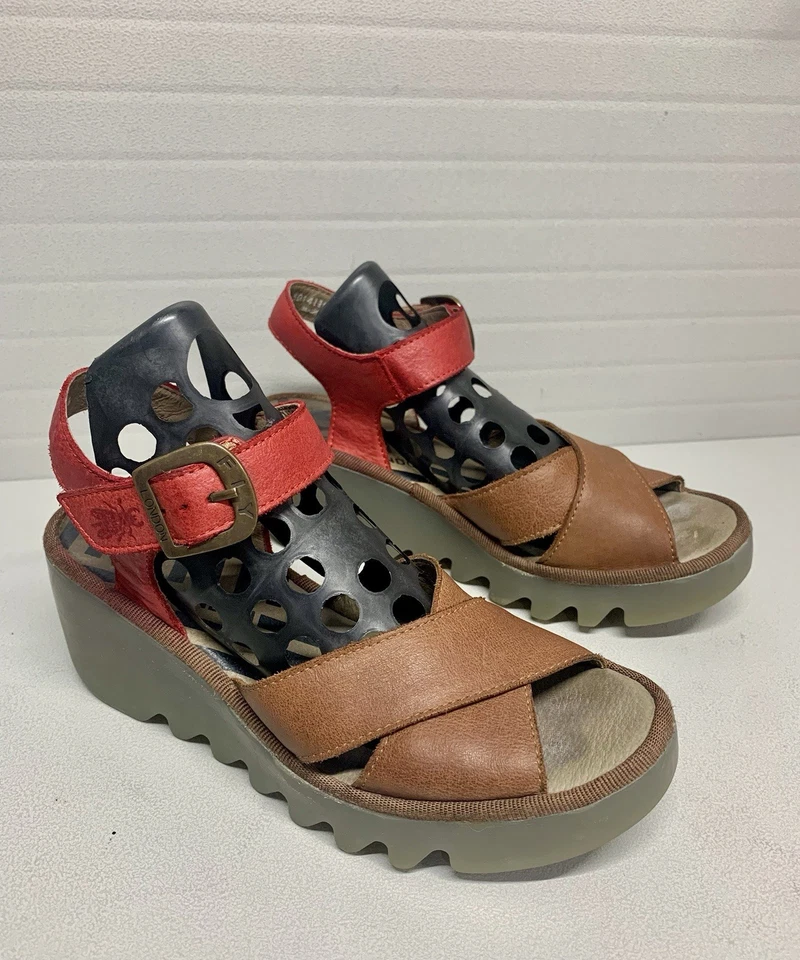 Sandalias de cuña FLY LONDON BACE411FLY de cuero con tiras talla 36/US 6 correa roja/marrón Foto 3 de 4