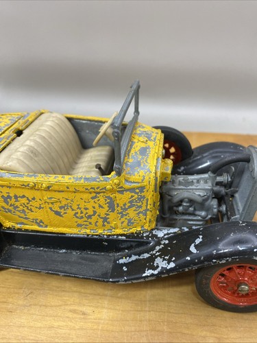 VINTAGE HUBLEY TOYS CAST IRON METAL ROADSTER CAR 854-5K LANCASTER PA Yellow - Picture 9 of 22