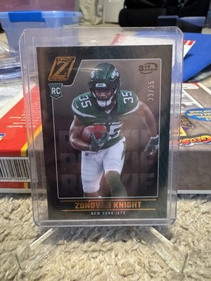 2022 Panini Zenith Rookies Artist Proof Gold /35 Zonovan Knight #184 Rookie RC