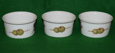 ROYAL WORCESTER EVESHAM - 3 RAMEKINS - MADE IN ENGLAND FLAMEPROOF PORCELAIN