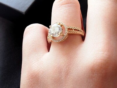 1.11 CT Diamond Ring