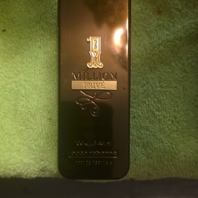 Paco Rabanne 1 Million Privé Eau de Parfum Spray Regular Size 3.4 fl oz