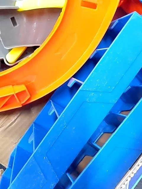 Mattel GTT95 ?Hot Wheels City Mega Garage Playset - Image 3 of 4