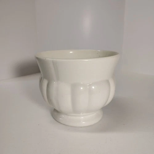 Vintage Haeger Pottery Cream Ceramic Footed Planter 4.25"×5" #667 USA