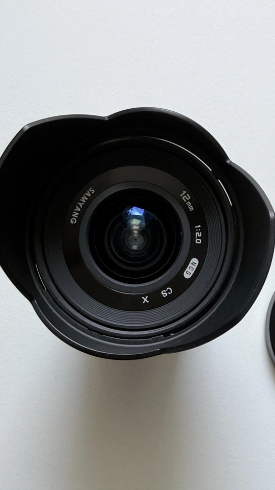 Samyang 12 mm f/2 NCS CS Objectif pour Fujifilm X - Noir - Photo 3/4