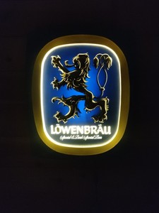 Enseigne Lumineuse Publicitaire LOWENBRAU MUNCHEN – Bière – Reconditionnée