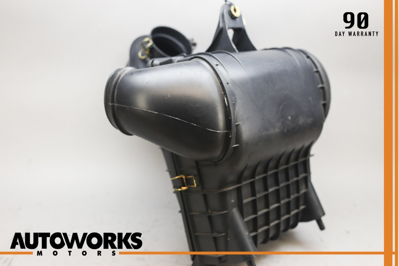 05-07 Maserati Quattroporte M139 Air Intake Cleaner Filter Housing Box OEM