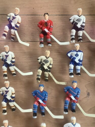 Wayne Gretzky Table Hockey Guys Single Players/Goalies “Please Read Description” - Picture 9 of 11