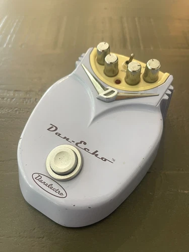 Danelectro Dan-Echo Delay Guitar Bass Effect Pedal Vintage No Box