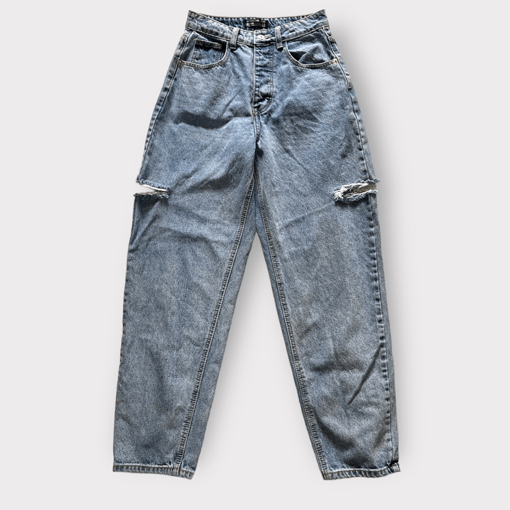 PrettyLittleThing Button Fly Thigh Split Baggy Boyfriend Jeans Light Wash  PLT