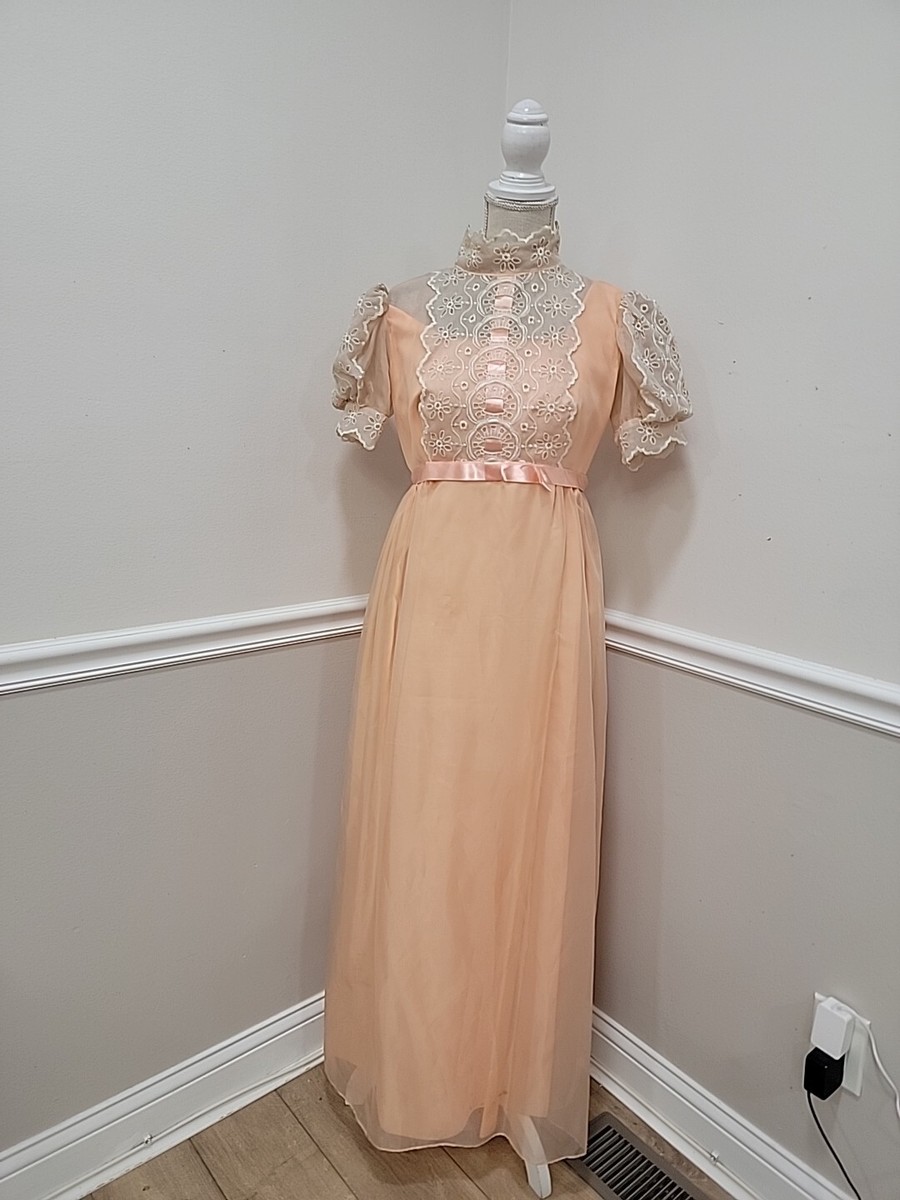 VTG 70's Apricot Chiffon/Prairie Style Cocktail Maxi Dress