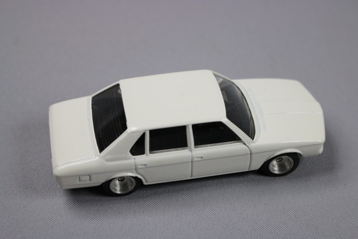 Miniature TOP 43 BMW 5.28 - 1/43, Blanche, N°22 Guitteny, Sartec, Boîte Abîmée