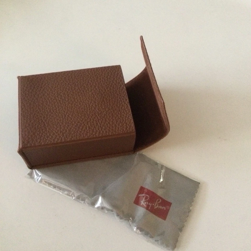 RAY-BAN LEATHER CASE FOR FOLDING SUNGLASSES BROWN WITH CLOTH NEW - Image 4 of 4