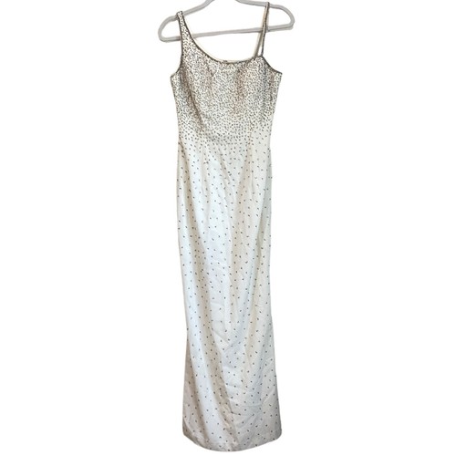 JE MATADI by Sean Mehta White Formal Evening Gown One Shoulder Beaded Size XS