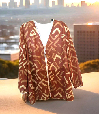 Transparente Bluse mit Knöpfen und weißem festem Innentop Gr. 50