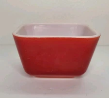 Vintage Pyrex 0501 Red Ovenware Refrigerator Dish Small 1950-60s USA Retro