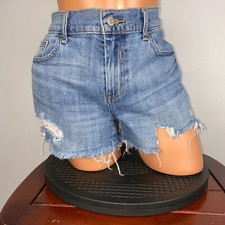 Old Navy Boyfriend Short Women's Size 8 Cutoff Denim Fringe Distressed Ripped