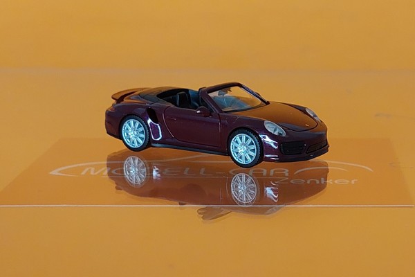 Herpa 038928-002 Porsche 911 (991.2) Turbo Cabrio Rubinrot Metallic 1:87 Neu-image