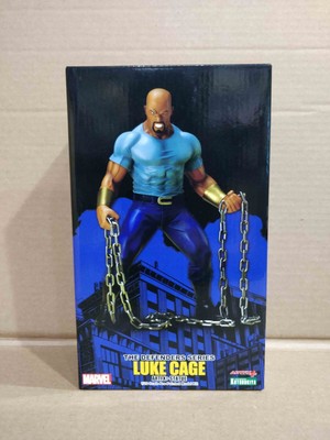 Figura Kotobukiya ARTFX+ Luke Cage Defenders 1/10 - PVC Pintada Y Pre-ensamblada, Altura 20 Cm
