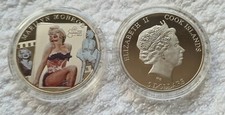 Elizabeth II Marilyn Monroe Cook Islands /1-0369