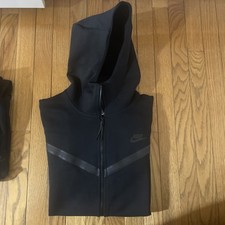 Nike Tech Fleece Joggers and Hoodie Set Size Large Top Color Black Pants Medium