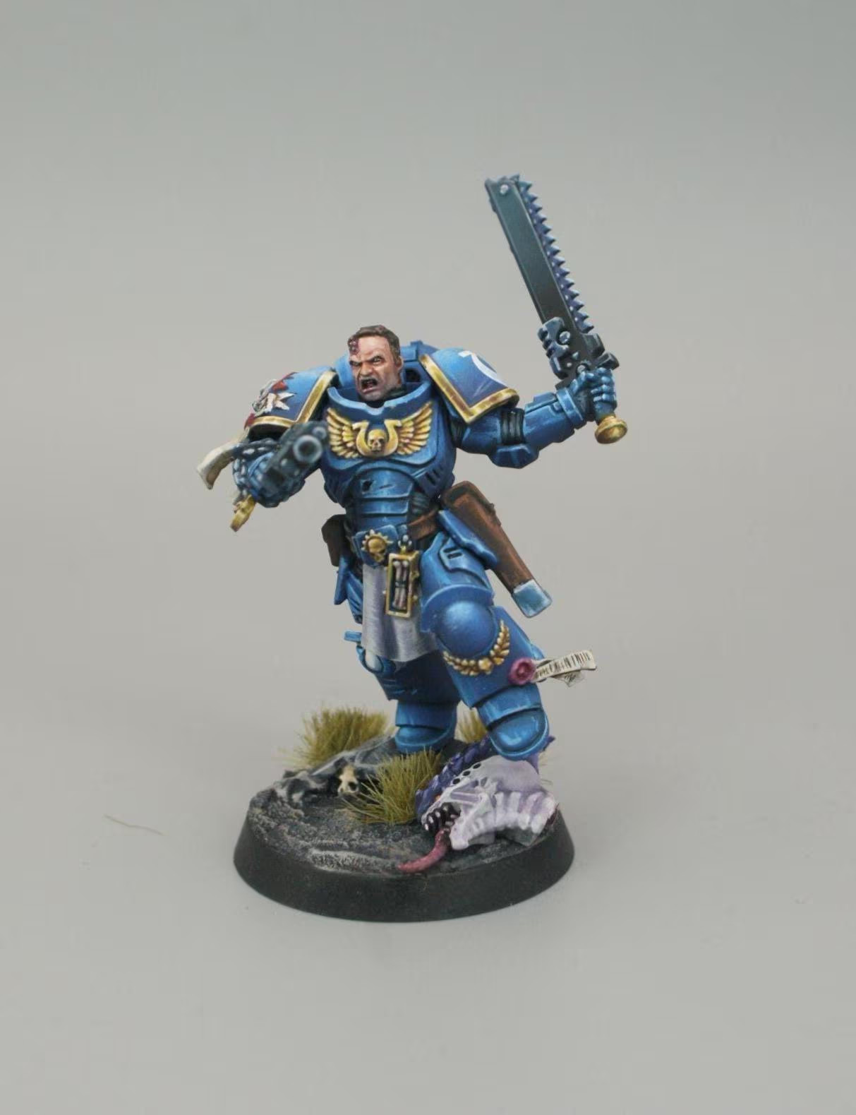 Sergeant Titus Ultramarines Warhammer 40K Miniature