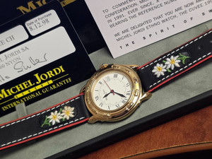 Montre Michel Jordi Mega Icon Spicy Green - Cadran Noir/vert - Quartz 45 Mm - Occasion Comme Neuve