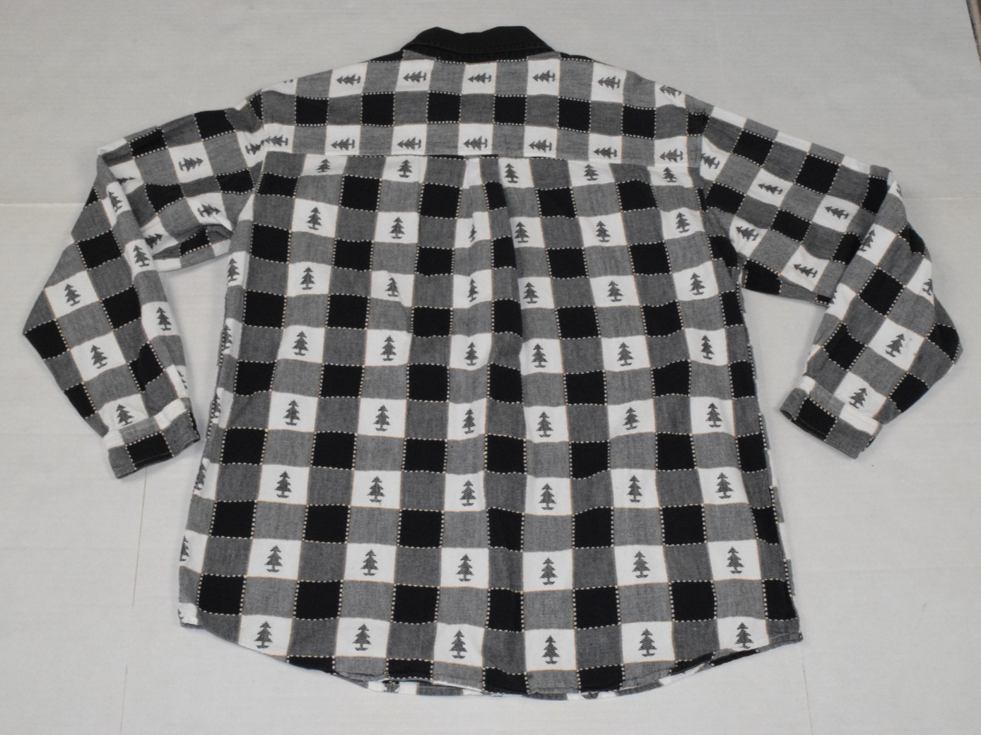 Collared Shirt Basic Editions Holiday Size L Tree… - image 2