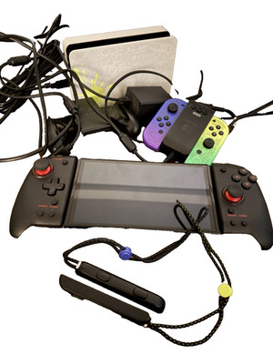 Nintendo Switch 64 GB OLED Console Splatoon 3 Edition + ergonomic controller