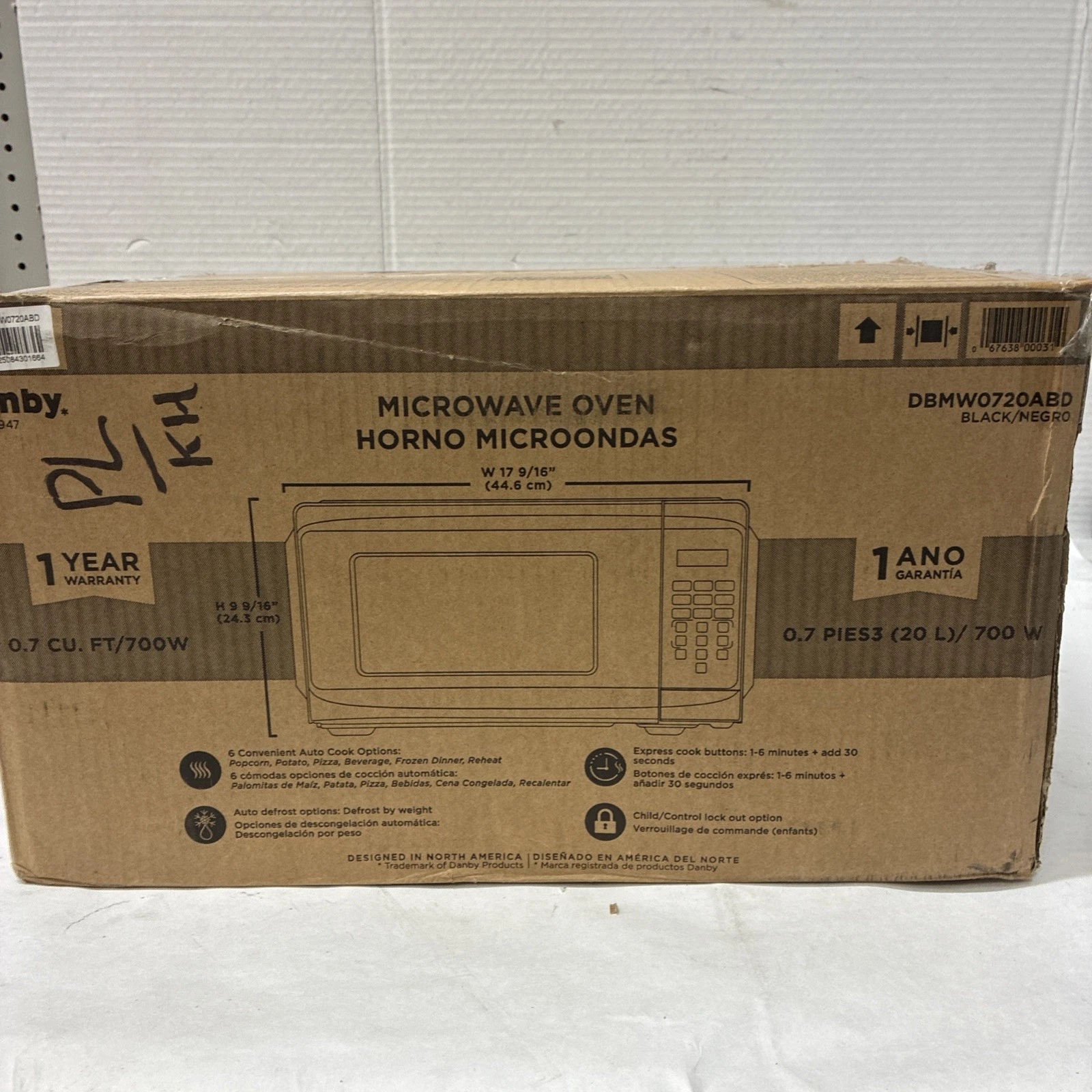 Danby DBMW0720ABD 0.7 cu. ft. Countertop Microwave Black