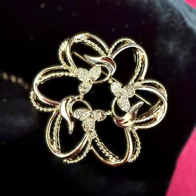 Vtg Sarah Coventry Brooch 1970s Signed Gold Tone Open Loop Pin Flower Nature Art