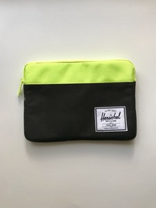 herschel ipad bag