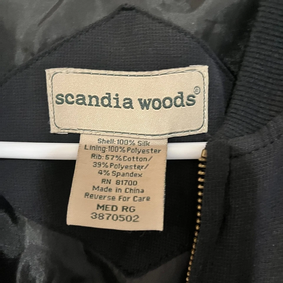 Jaqueta bombardeiro preta anos 90 100% seda vintage Scandia Woods - Imagem 4 de 4