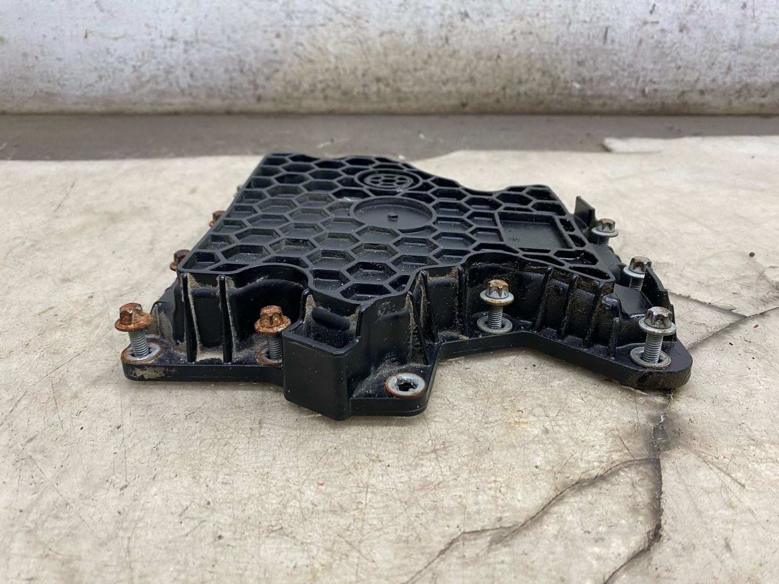 2020-2025 ASTON MARTIN DBX OEM 4.0L LOWER ENGINE OIL PAN 1770105505