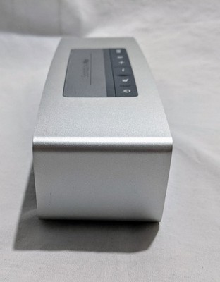 Bose SoundLink Mini Bluetooth Speaker- Silver- Tested and Cleaned