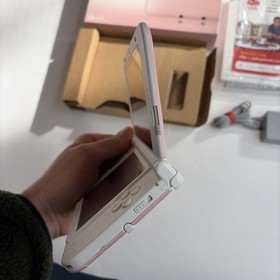 Nintendo 3DS XL Pink White Handheld Complete In Box CIB US Model Charger Manuals