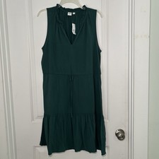 Gap Green Rayon Dress Pull Tie Waist Sleeveless V-Neck Size Medium