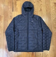 Patagonia Micro Puff Hoody Mens Medium Navy Jacket Puffer Hooded Hiking Gorp