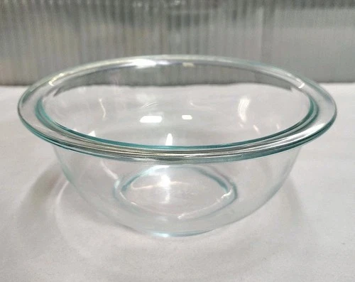 Pyrex 322 1 Qt Blue Tint Nesting Mixing Bowl Made in USA