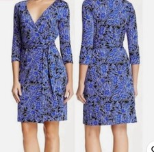 Women's Size 4 DVF Wrap Dress New Julian Two Blue Black Floral Silk Dress