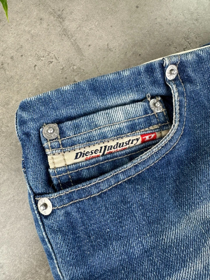 Falda vaquera Diesel para mujer talla 28 Foto 2 de 4