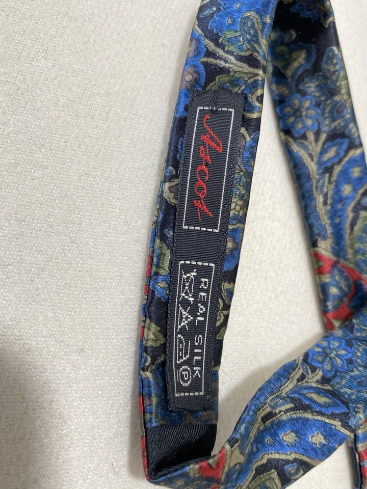 ASCOT blue Flower Silk Bow Tie Good Con - image 4 of 4