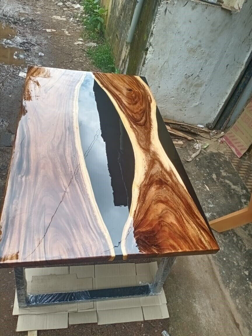 Picture 2 of 5