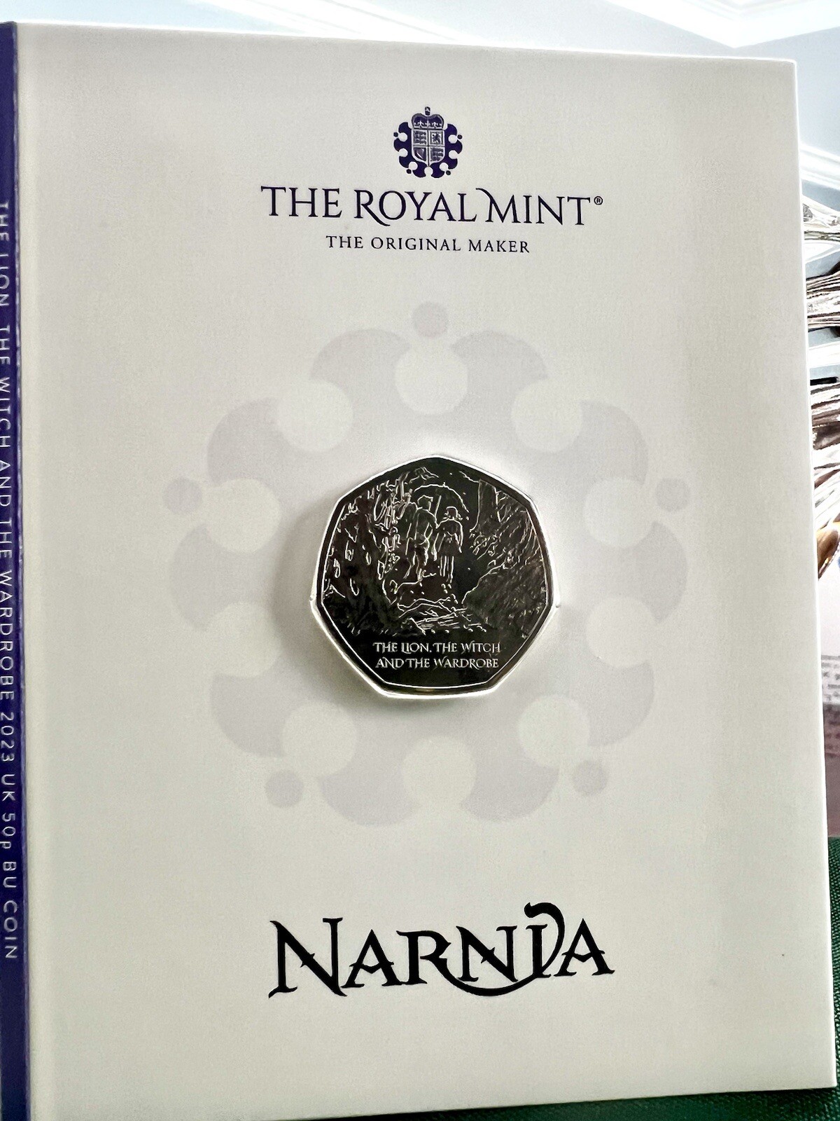 2023 Royal Mint, 50p Narnia Coin & folder The Lion, Witch, & Wardrobe Gift