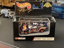 Hot Wheels Racing Nascar 44 Kyle Petty Scale 1/64 1999 Track Edition NIP
