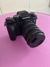 FUJIFILM X-T5 Mirrorless Camera - Black with FUJIFILM XF 18-55mm f/2.8-4 R...