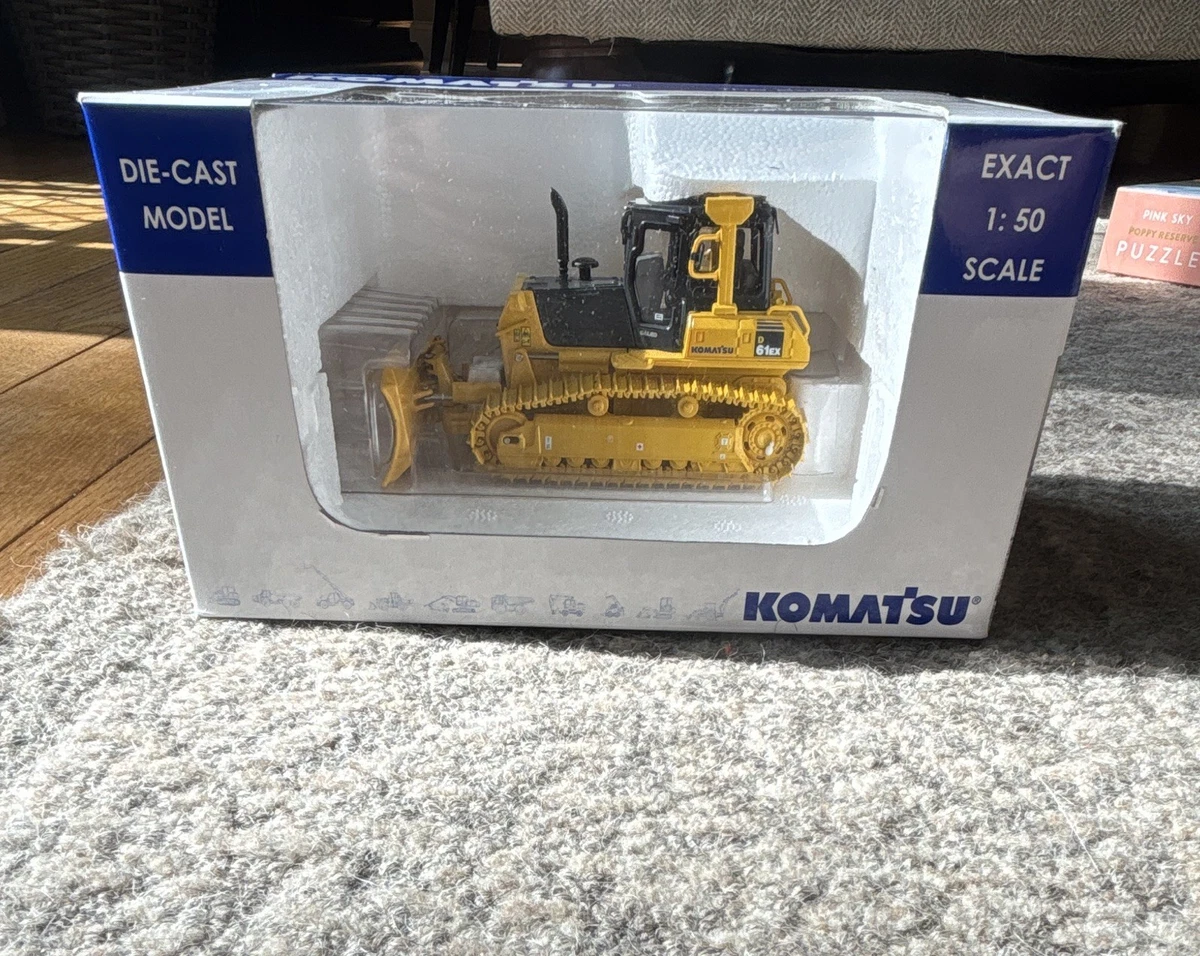 KOMATSU ダイキャストモデル 1:50 スケール Komatsu 1:50 Dozer Contemporary Manufacture Diecast Construction