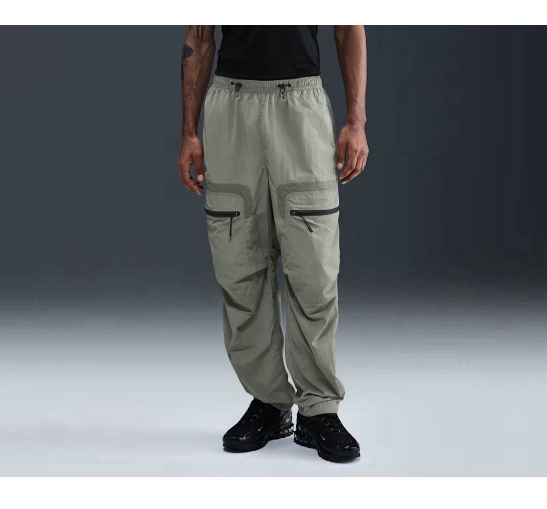 Nike Sportswear Tech Woven Cargo Pants Size XL Men Light Army