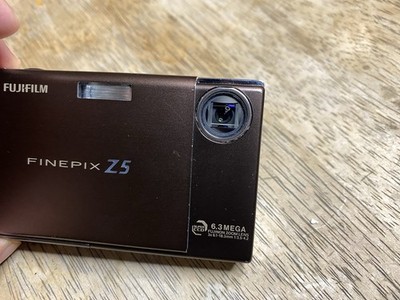 Fujifilm FinePix Z5fd Brown CCD 6.3 MP Digital Camera Tested NO